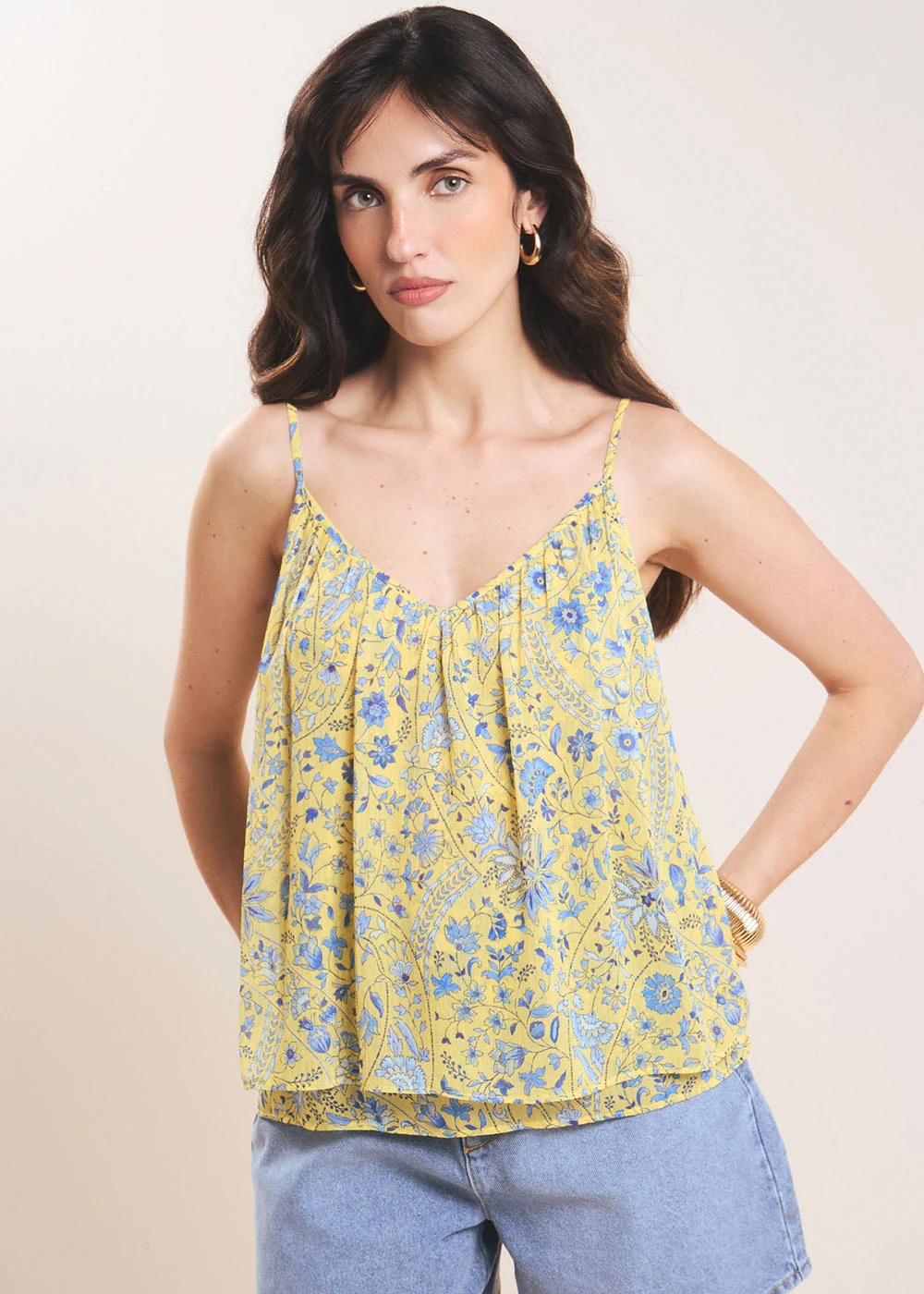 Shirts, Blouses & Tops